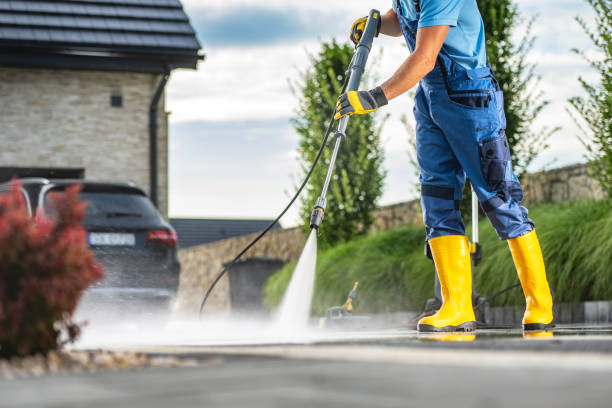 Best Deck Cleaning Services  in Rossville, TN